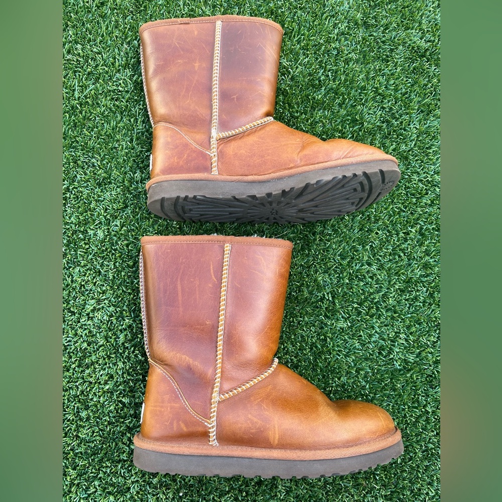 UGG Classic Short Calf Leather Boot Size 7 - Picture 4 of 10